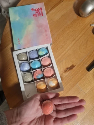 bath bomb
