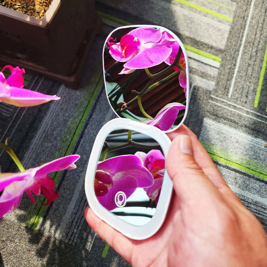 makeup mirror