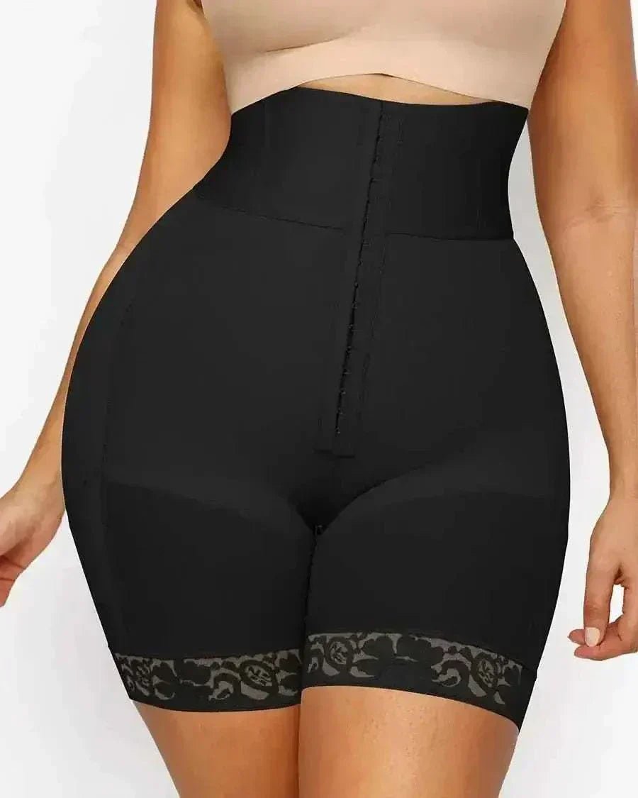 Black high-rise sculpting shorts with seamless fit on model – gym activewear