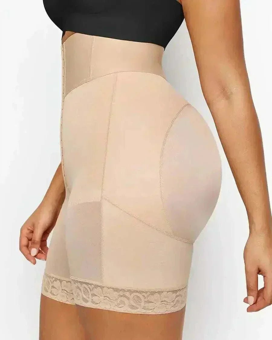 Black high-rise sculpting shorts with seamless fit on model – gym activewear
